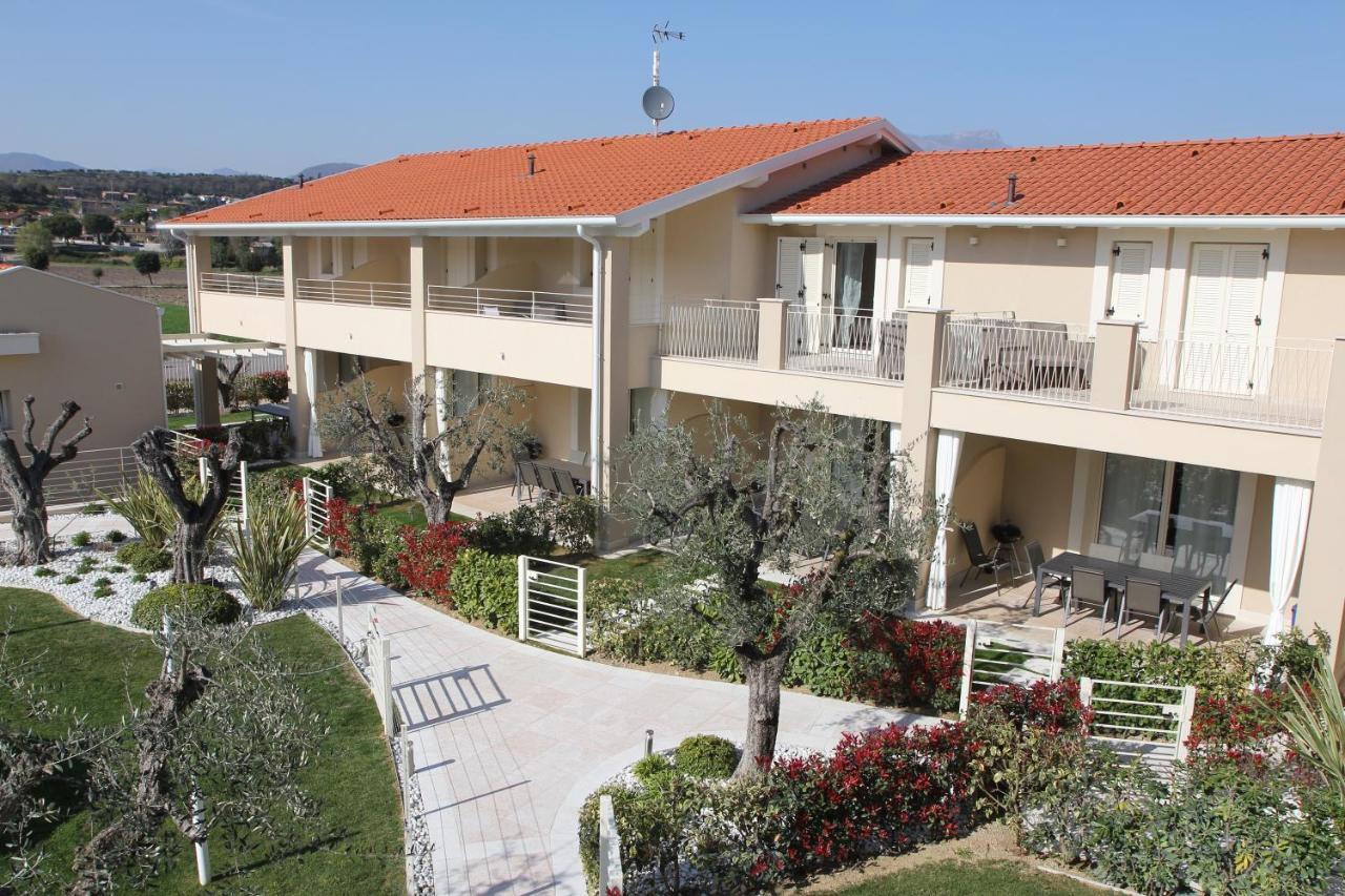 Le Ville Della Romantica Manerba del Garda Exterior foto